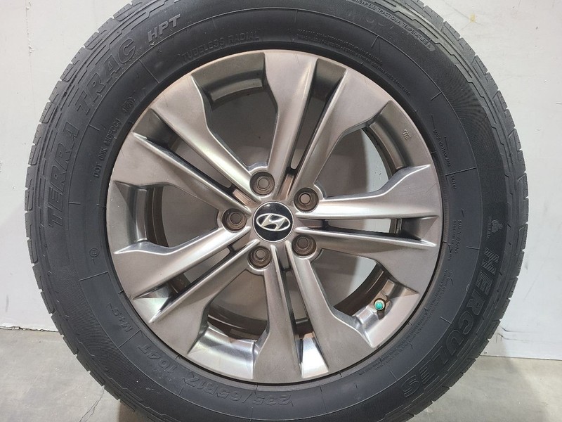 Wheel 17x7 Alloy 10 Spoke Sport With Fits 13-16 SANTA FE 587564