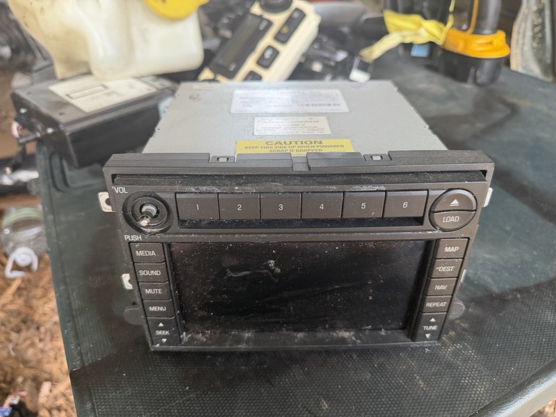 2007 Ford Edge MKX OEM 6-DISC CD AM-FM-NAVIGATION STEREO 7T4T-18K931-AG