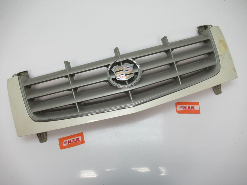 GRILLE GRILL EMBLEM PEARL WHITE damaged oem CADILLAC ESCALADE 02 03 04 05 06