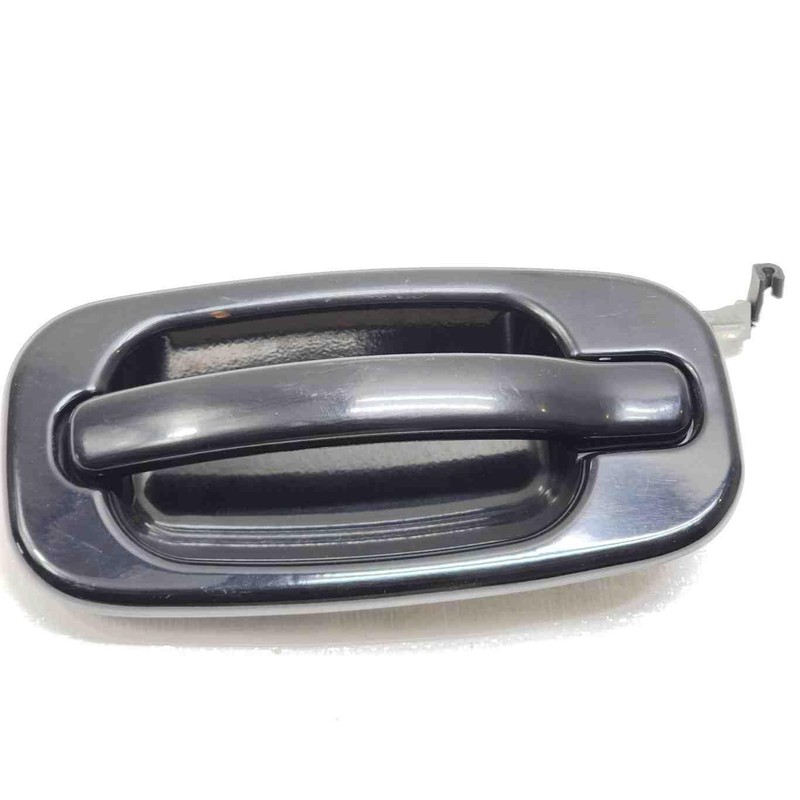 2005 Yukon Rear LH Driver Outside Door Handle Light Scratches OEM 15029899