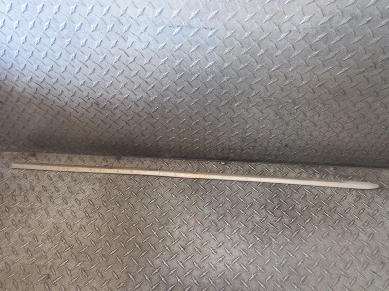 07 MAZDA 6 RIGHT PASSENGER FRONT SIDE DOOR EXTERIOR TRIM MOLDING 3.0L 6CYL