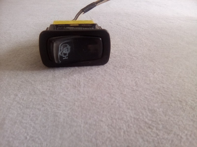 Mack 1MR4323M6 Engine Brake Switch W/Connector
