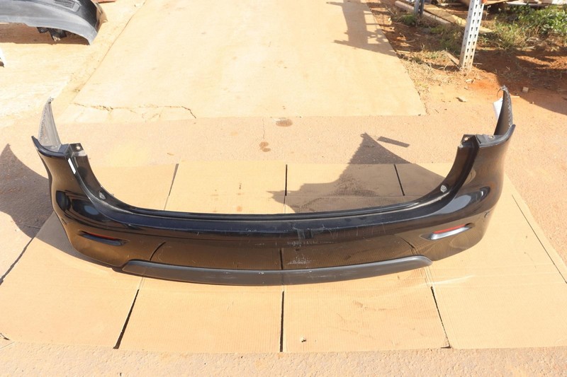 2013INFINITI JX35 QX60 REAR BUMPER COVER W/ PDC PARKING SENSORS OEM