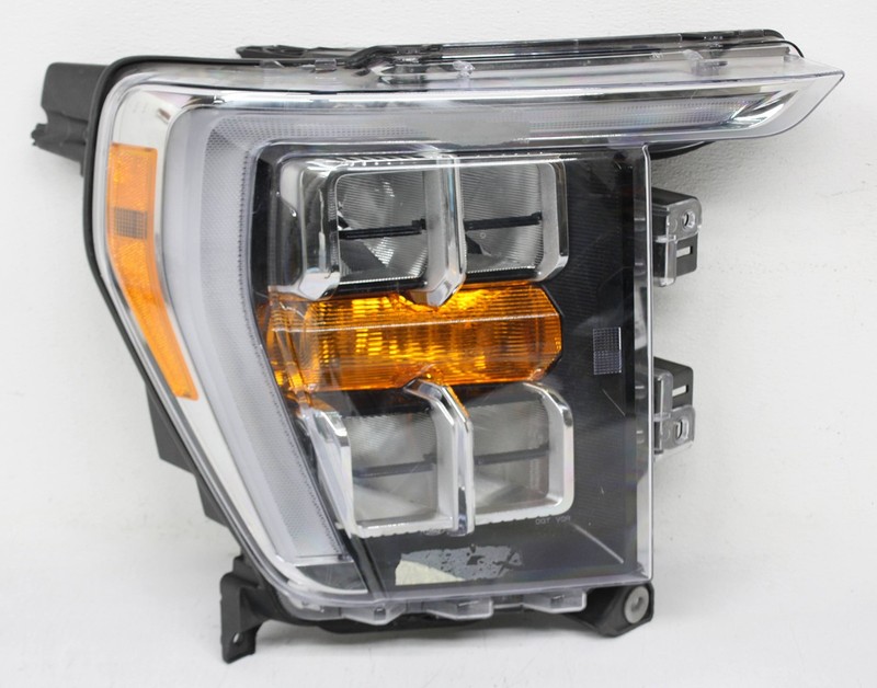 OEM Right Passenger Side LED Headlamp For Ford F150 ML3Z-13008-E, Tab Missing