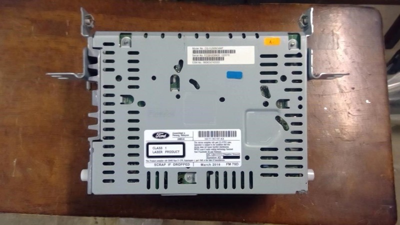 Audio Equipment Radio Receiver With CD Player Fits 19-20 NAUTILUS 737152