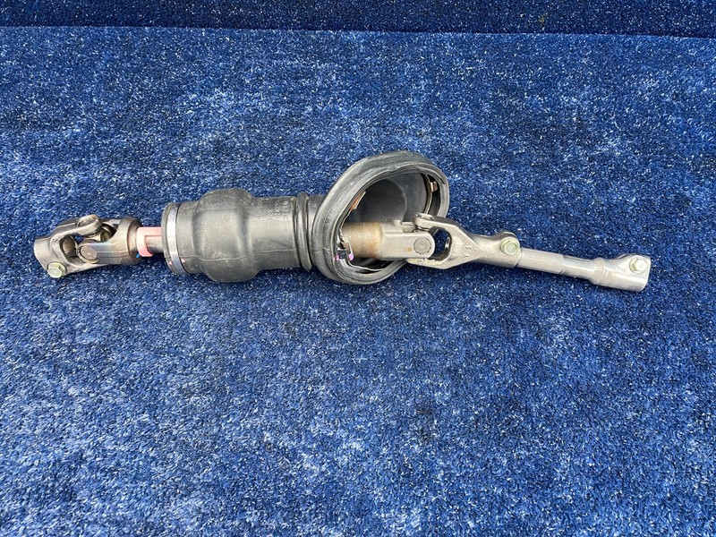 2018-2021 Lexus NX300 intermediate steering shaft OEM 45268-0R020 45025-0R020