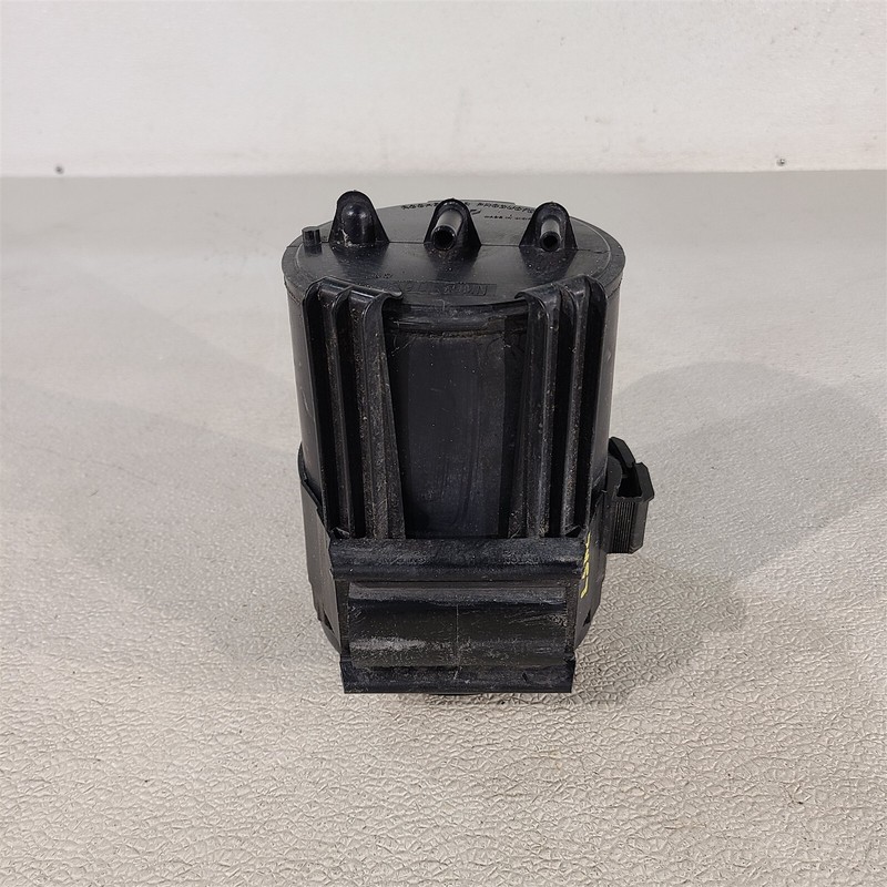 91-96 Corvette C4 Corvette C4 Emission Canister Charcoal Aa7457