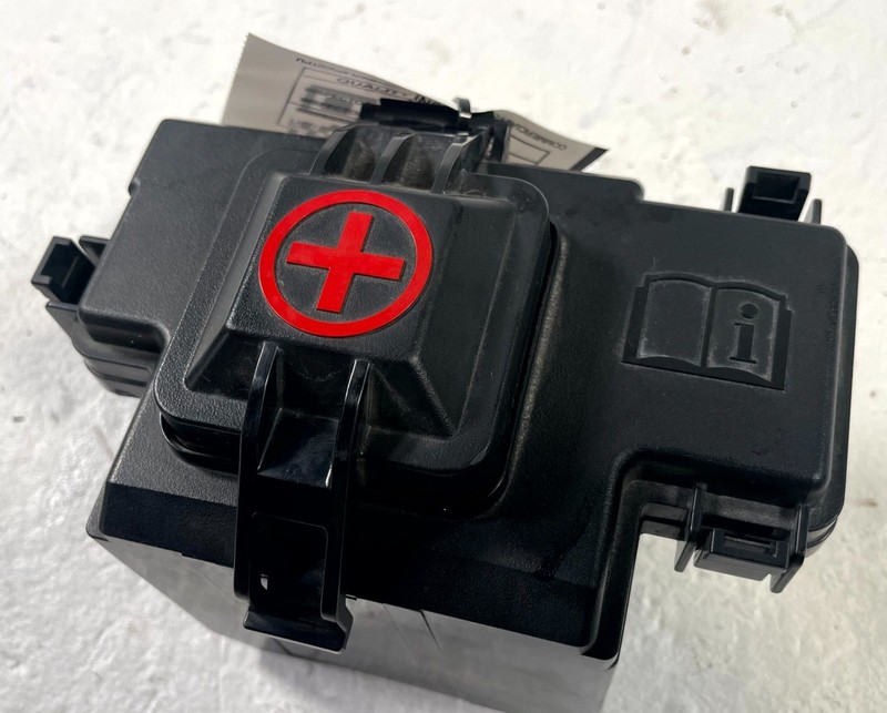 21-23 ACURA TLX POSITIVE BATTERY TERMINAL MAIN FUSE LINK W/ COVER # 108977