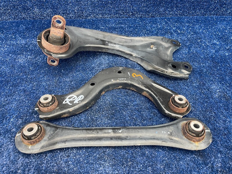 2016-2021 HONDA CIVIC SEDAN RIGHT PASSENGER REAR LOWER UPPER CONTROL ARM SET OEM