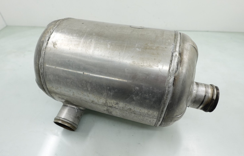 2005-2014 Yamaha VX 110 Sport OEM Exhaust Muffler Water Box F1K-U7550-02-00