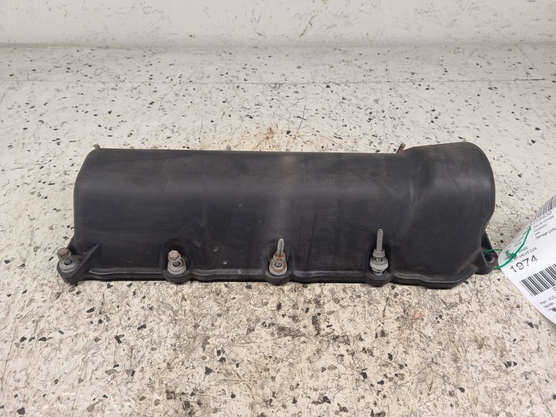 Jeep Liberty Valve Cover 3.7L Passenger Right 53021938AA OEM 2002-2012