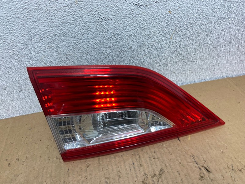 2011-2017 Nissan Quest Left Driver Lh Side Inner Tail Light Oem AD2497 LK