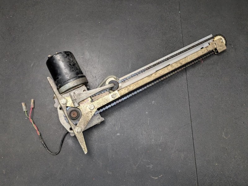 Rear Left Door Window Regulator w/ Motor 1984 Rolls-Royce Silver Spirit 81 - 88