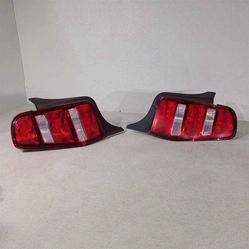 10-12 Mustang GT Taillights Stop Lights Tail Light Lamp Set Lh Rh Aa7485 - NOTE