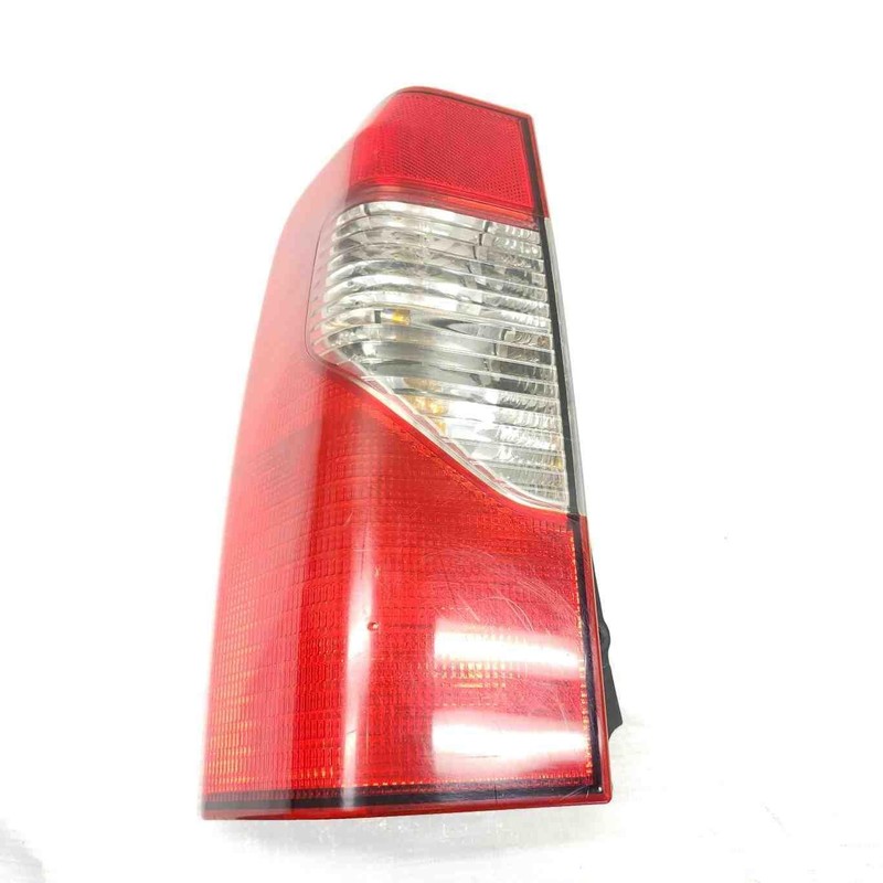 2004 Xterra LH Driver Side Quarter Tail Light Assembly Light Scratch 265557Z825