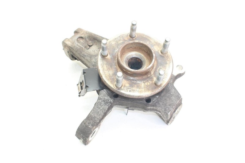 05-13 CORVETTE C6 Driver Left Front Spindle Assembly