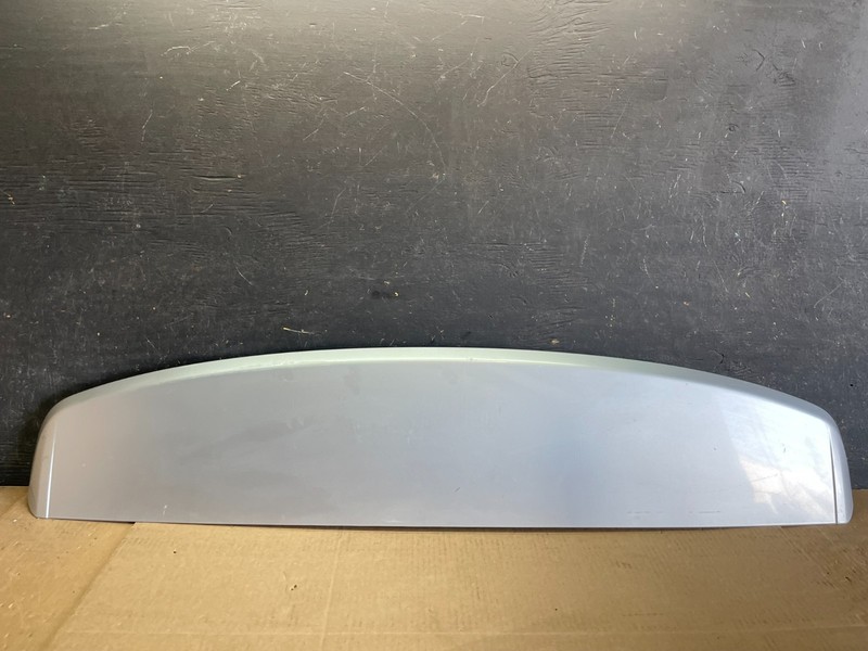 2009 to 2014 Volkswagen Routan Rear Spoiler OEM aa8958 DG