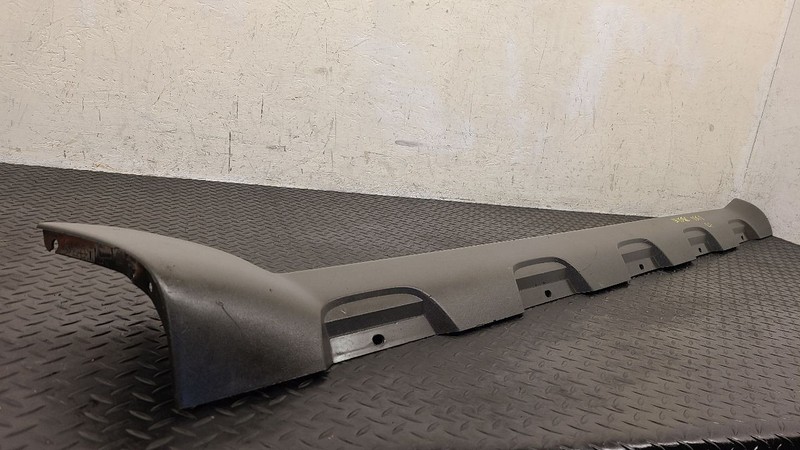 02-05 Saturn VUE Left Driver Side Skirt Rocker Molding OEM 22728362