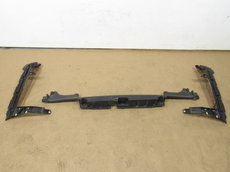 14-17 Land Range Rover 2017 L405 Rear Right Left Bumper Bracket Trim Mount :A