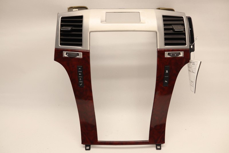 2007-2014 CADILLAC ESCALADE ESV DASH RADIO BEZEL TRIM PANEL W/ VENT & SWITCH OEM