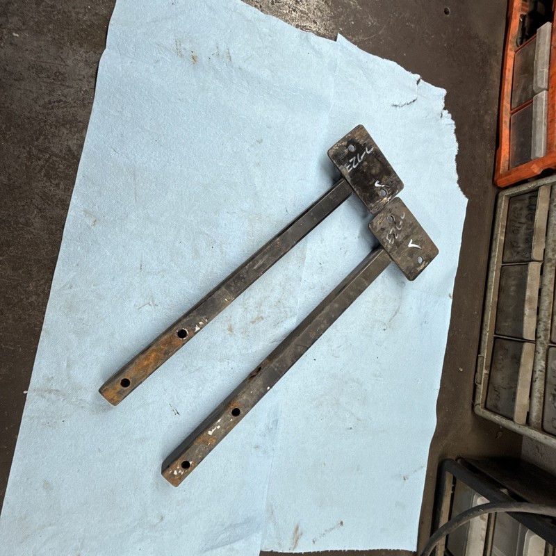 VINTAGE 1980’s 1990’s? EZGO MARATHON Seat Post