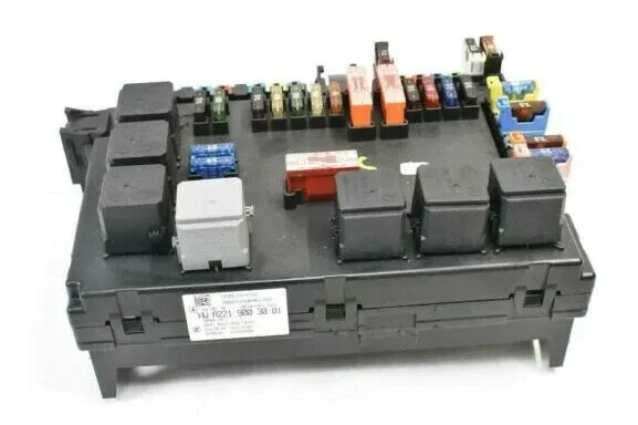 10-13 Mercedes W221 S550 S63 AMG Rear Fuse Box Relay Control 2219003001 OEM