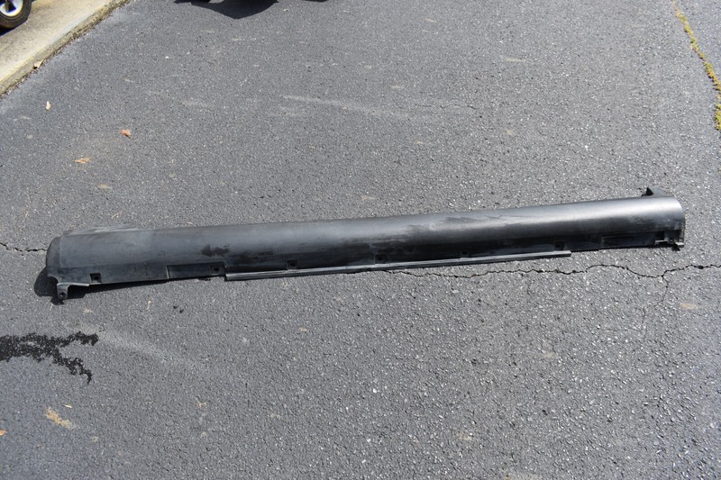 2016-2017 INFINITI EX37 BASE ROCKER SIDE MOLDING LEFT SIDE FACTORY OEM LOCAL