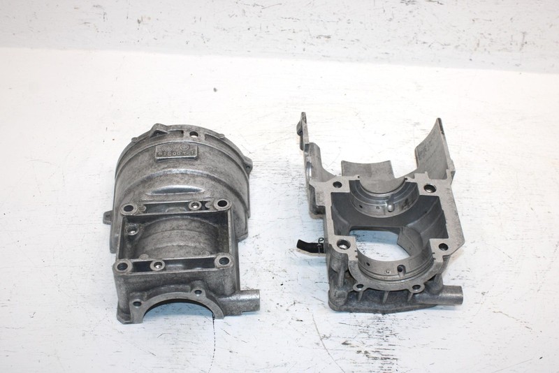 1989 Yamaha Inviter Oem Crankcase 81E-15100-00-00 SY17