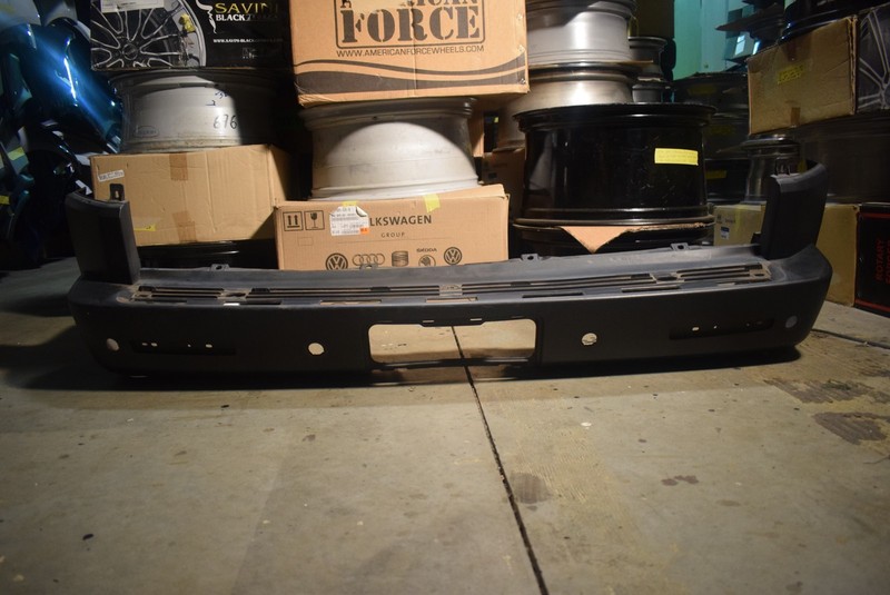 2006-2009 LAND ROVER RANGE ROVER HSE FULL SIZE REAR BUMPER COVER OEM