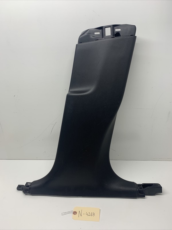 2020-2022 Tesla Model Y Passenger Side Lower B-Pillar Trim Cover Right 4269 U9