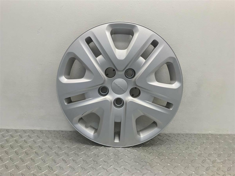 14-18 DODGE JOURNEY CARAVAN 17" WHEEL COVER OEM 570-08046B