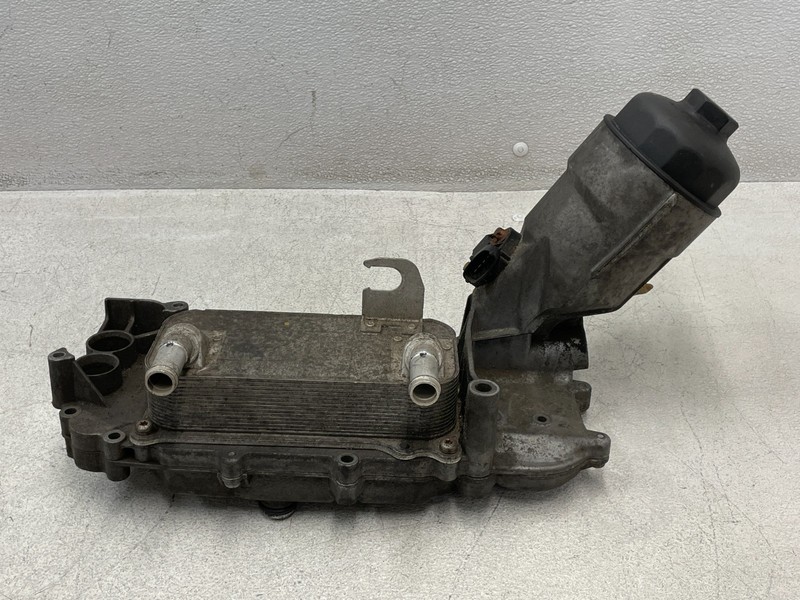 2006-2011 Porsche 911 Engine Oil Filter Housing Unit Assembly 1471 OEM