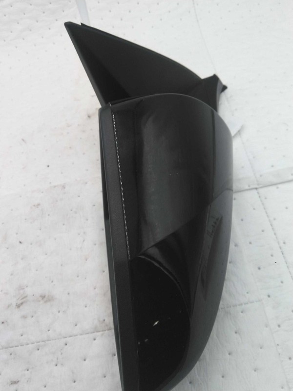 2022 Hyundai Tucson Right Door Mirror Assembly Black 34000 Miles Used