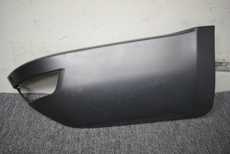 LAND ROVER SPORT REAR BUMPER RIGHT SIDE FACTORY OEM
