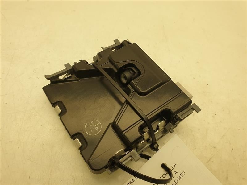 17 18 TOYOTA COROLLA LANE DEPARTURE CAMERA 8646C-02010