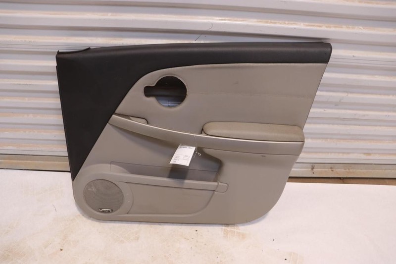 2005 2006 CHEVY EQUINOX FRONT RIGHT PASSENGER INTERIOR DOOR TRIM PANEL OEM