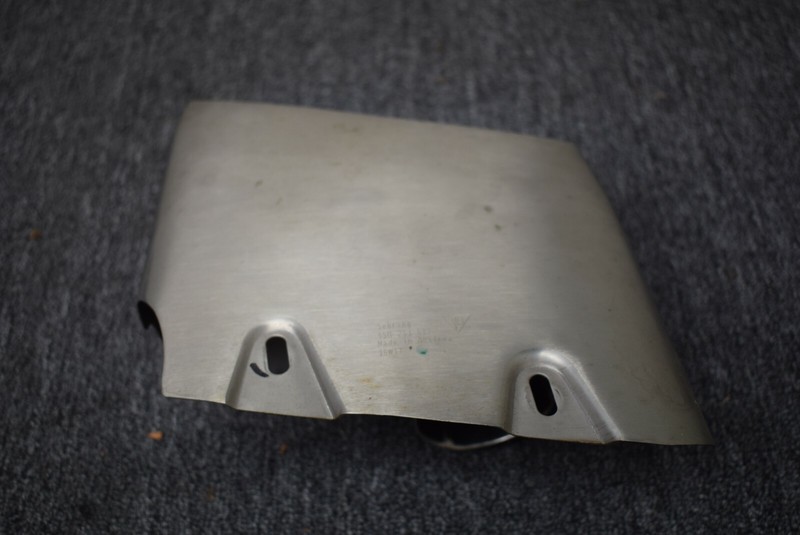 2017 PORSCHE MACAN TAIL PIPE RIGHT SIDE EXTENSION FACTORY OEM