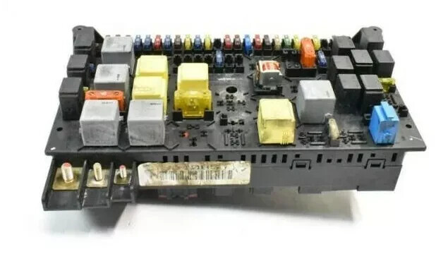 98-05 Mercedes W163 ML500 ML350 Main Fuse Box Relay Module Plate 1635450205 OEM