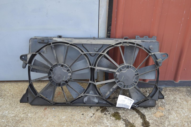 2010-2017 FORD EXPEDITION 5.4L ENGINE RADIATOR COOLING FAN DUAL MOTOR OEM