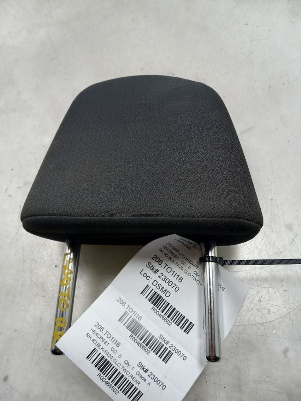 2016 TOYOTA PRIUS TWO 1.8L FWD AT PASSENGER SIDE REAR CLOTH HEADREST