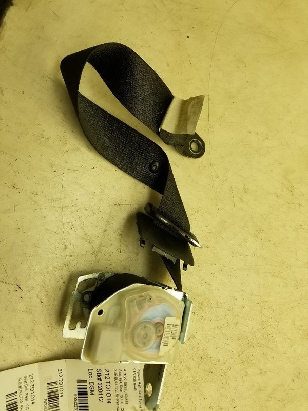 2014 TOYOTA AVALON XLE PASSENGER SIDE REAR SEAT BELT ASSEMBLY