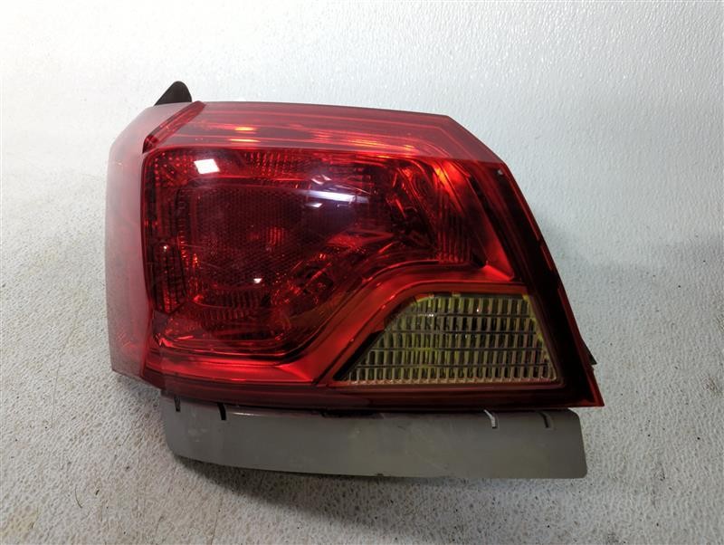 2016 Chevrolet Impala LH Tail Light Assembly Black OEM Used 1400393