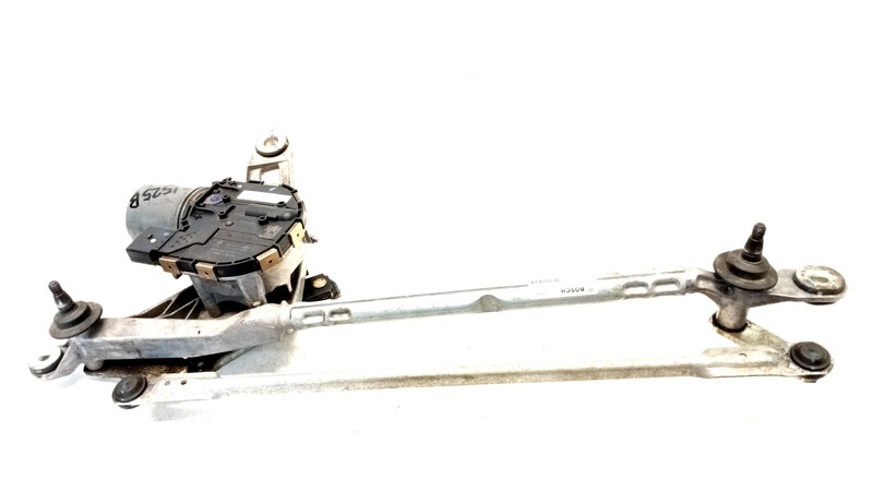 17-22 AUDI B9 A4 S4 FRONT WINDSHIELD WINDOW WIPER MOTOR LINKAGE OEM 081525B