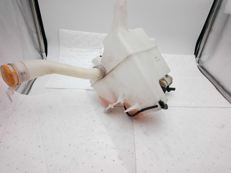 Used Washer Fluid Reservoir fits: 2015 Subaru WrxGrade B