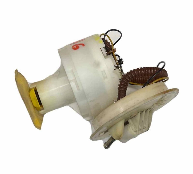 1998 1999 2000 2001 2002 2003 2004 Audi A6 fuel pump 3.0L AWD fuel pump assembly