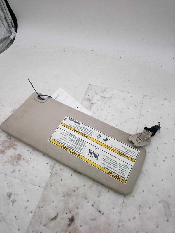 2015 Jeep Cherokee Sun Visor Orange Left Side OEM 464292 197K Miles