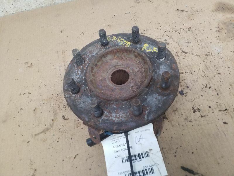 Driver Hub Front 8 Lug Fits 96-00 CHEVROLET 2500 PICKUP 138249