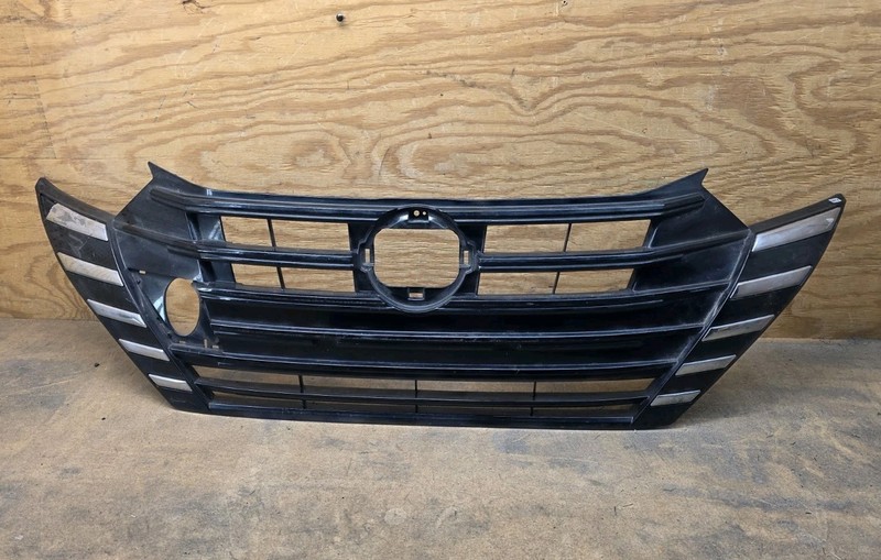 2023 2024 2025 Nissan Versa Front Bumper Grille OEM "DAMAGED"