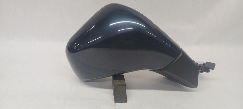 17-20 CHEVROLET TRAX Right passenger Door Mirror non-heated OEM Grade A!
