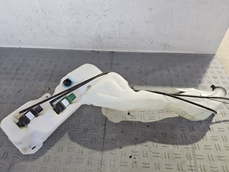 Wash Reservoir Fits 18-22 EQUINOX 3462194